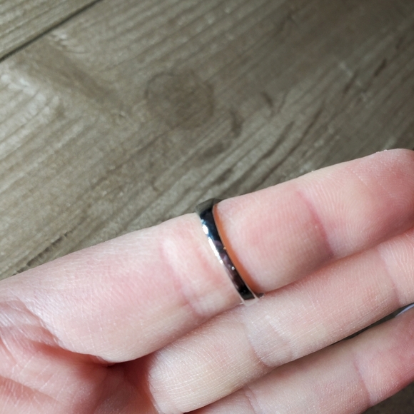 NWT Women's Silver Tone Purple and Cream Ring Size 5 - Picture 15 of 15